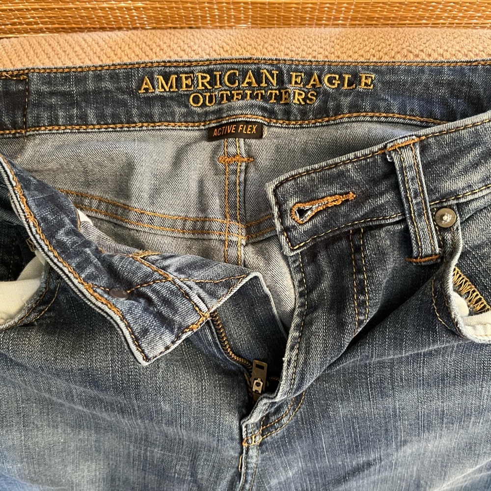 American Eagle/ Men’s/ Jeans/ zipper fly / size 32x30